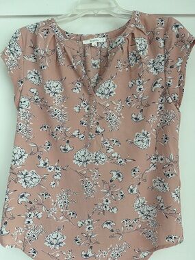 fun 2 fun Dusty Rose Floral Split-Neck Cap Sleeve Blouse